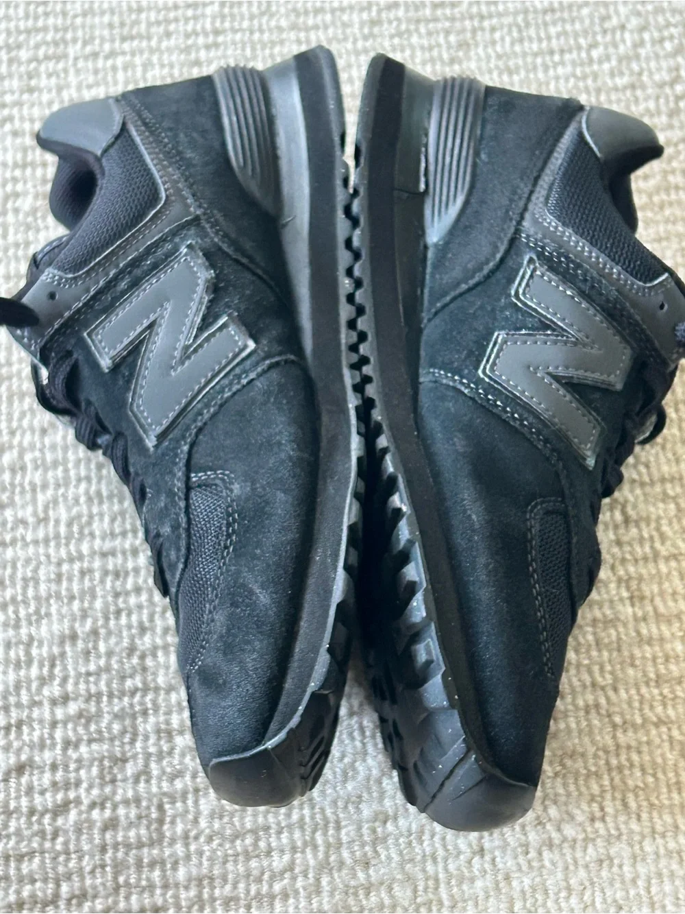 New Balance Men's 574 Classic Sneakers in Black